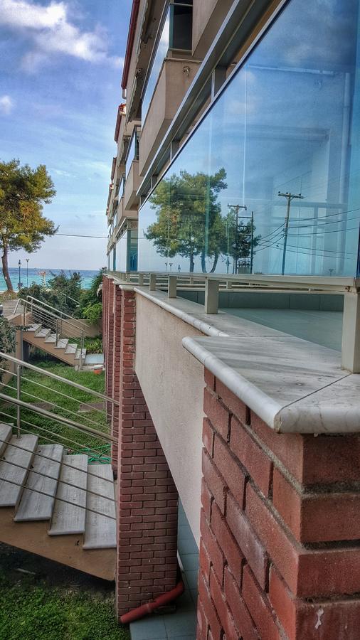Bungalow White Apartments Polychrono Exterior photo